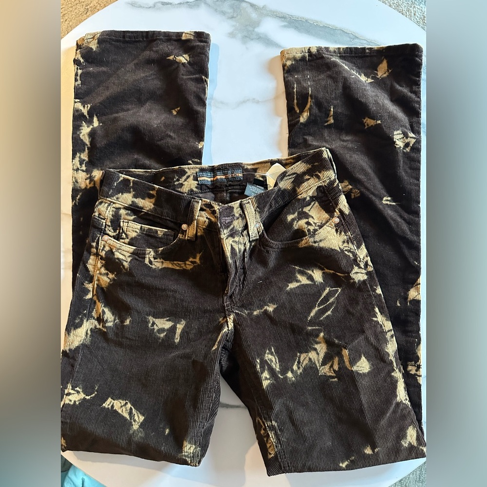 New Bebe bell bottoms - size 27- brown tie dye bleach